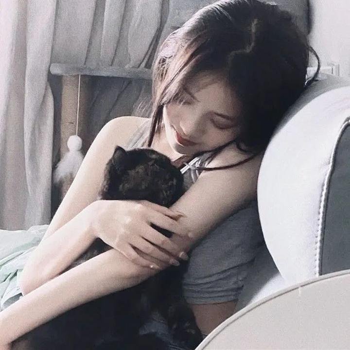 灰色的迷宫